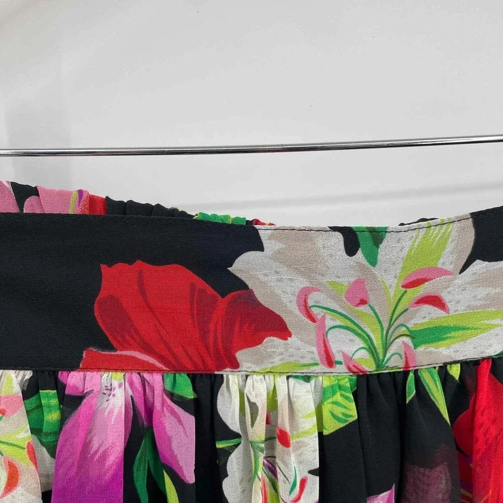 Vintage Gianni Petite Midi Skirt Women Medium‎ Black Floral Elastic Waist